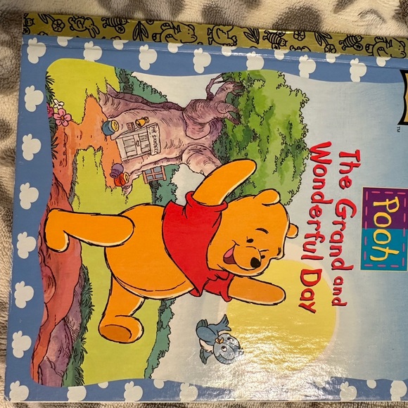 8 “a little gold book” Pooh edition - Picture 9 of 9